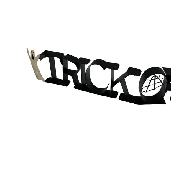 Trick Or Treat Halloween Mantle Decor Black Metal Decorative Sign - Picture 2 of 5